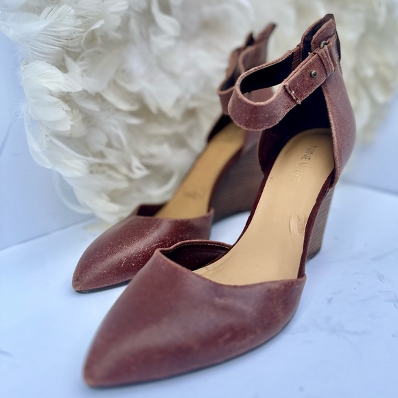 Nine West distressed wedge heel - Picture 3 of 4